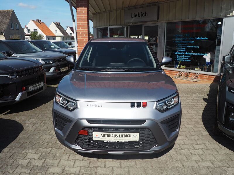 Silber Neu 2025 Ssangyong Tivoli SUV | 21.990 € (Guter Preis) - Bild 1/4