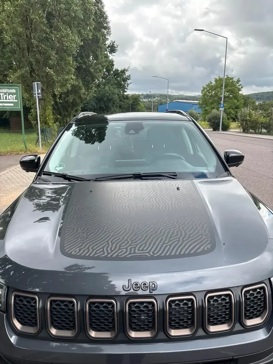 Gebraucht Jeep Compass 131 PS (96 kW) 2022 Grau SUV