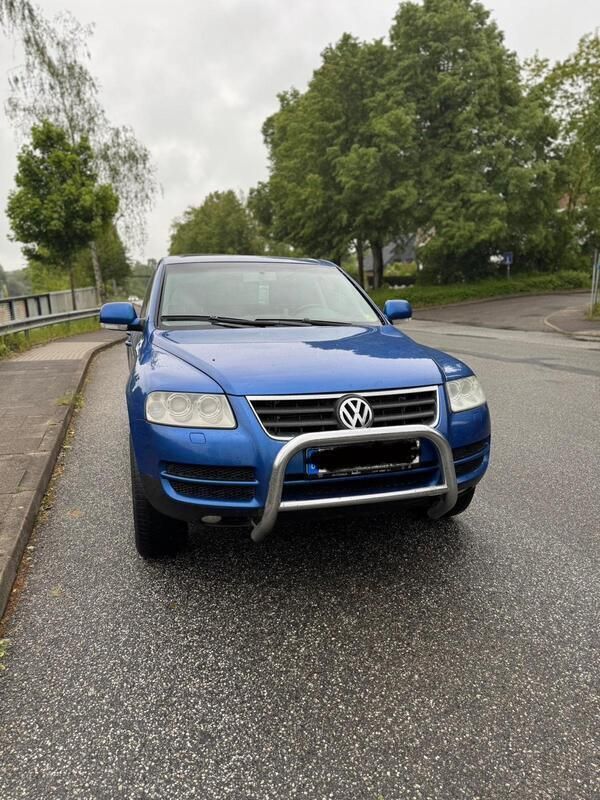 Blau Gebraucht 2004 VW Touareg SUV | 1.900 € (Superpreis) - Bild 1/4