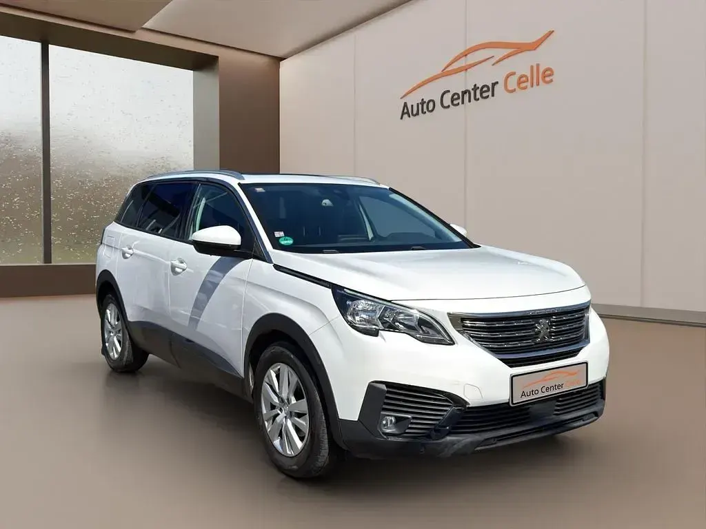 Gebraucht Peugeot 5008 Active 131 PS (96 kW) 2017 Weiß Van / Kleinbus