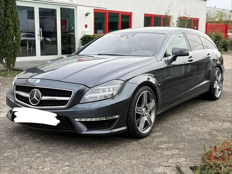 Grau Gebraucht 2013 Mercedes CLS63 AMG Shooting Brake AMG Kombi | 18.999 € (Teuer) - Bild 1/4