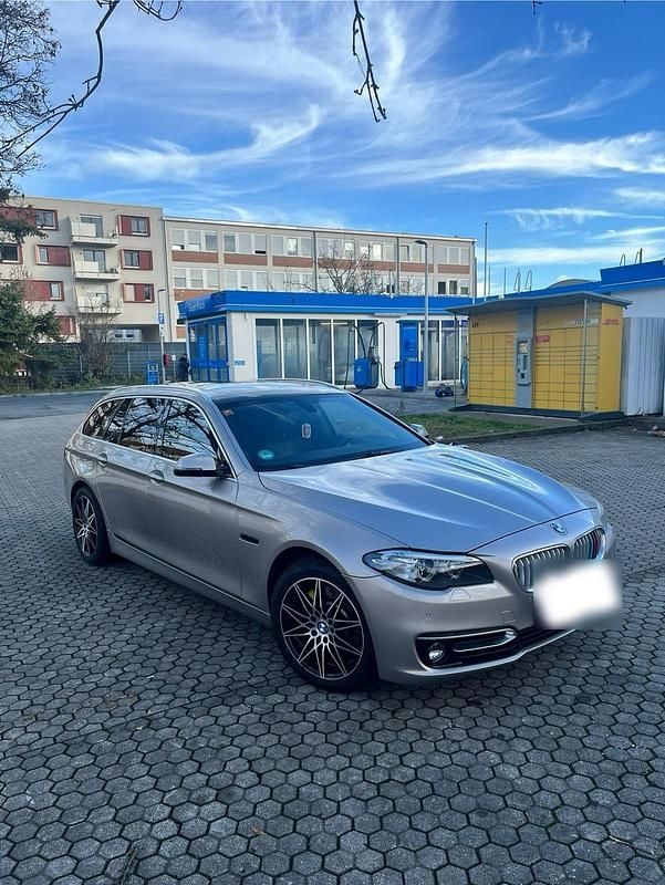 Gebraucht BMW 525 218 PS (160 kW) 2014 Andere farben Kombi
