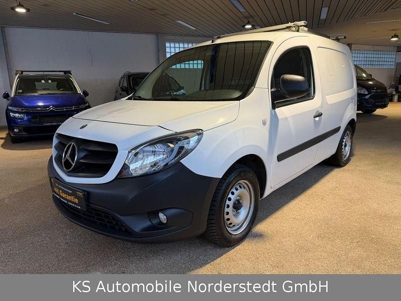 Gebraucht Mercedes Citan 109 95 PS (69 kW) 2020 Weiß Van / Kleinbus
