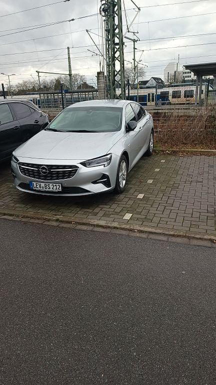 Silber Gebraucht 2021 Opel Insignia Elegance Limousine | 15.555 € (Superpreis) - Bild 1/4