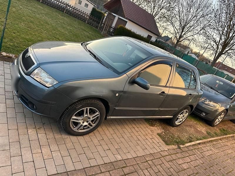 Second-hand Skoda Fabia 101 CP (74 kW) 2006 Gri Berlinǎ