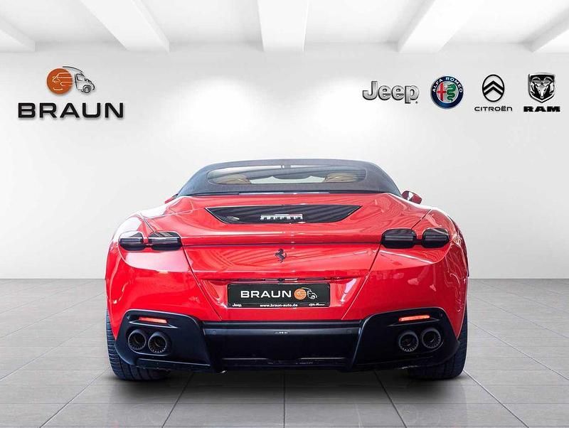 Neu Ferrari Roma 620 PS (456 kW) 2025 Rot Cabrio