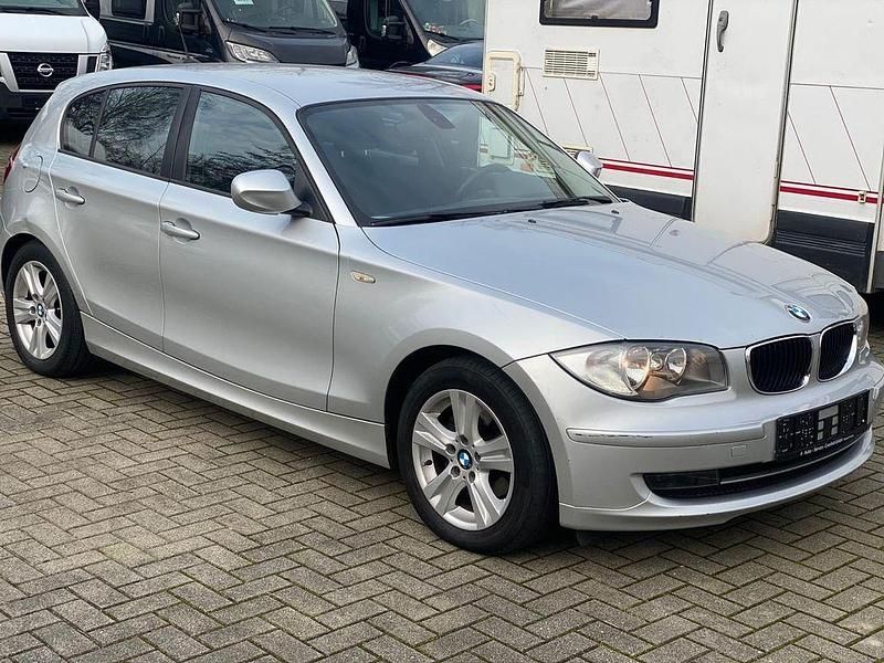 Gebraucht BMW 116 2011 Silber Kleinwagen