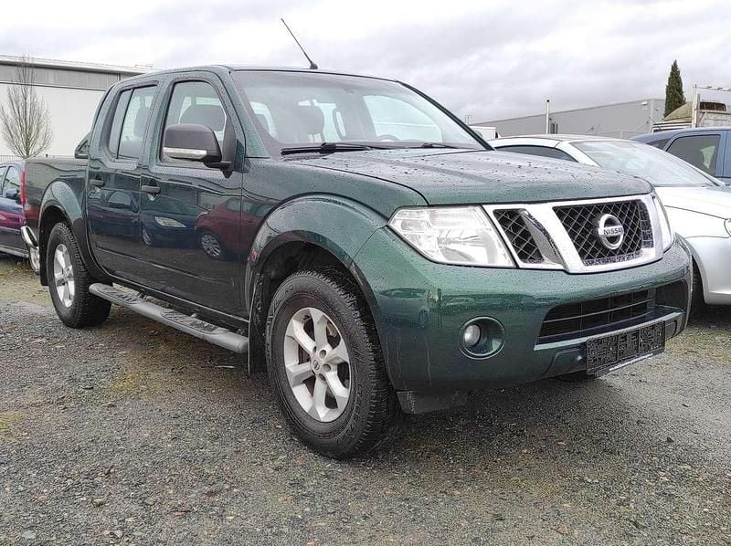 Gebraucht Nissan Navara SE 190 PS (139 kW) 2011 Green (m) Abholung