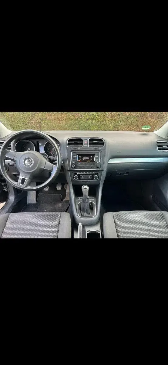 Gebraucht VW Golf VI Trendline 80 PS (58 kW) 2011 Schwarz Kleinwagen