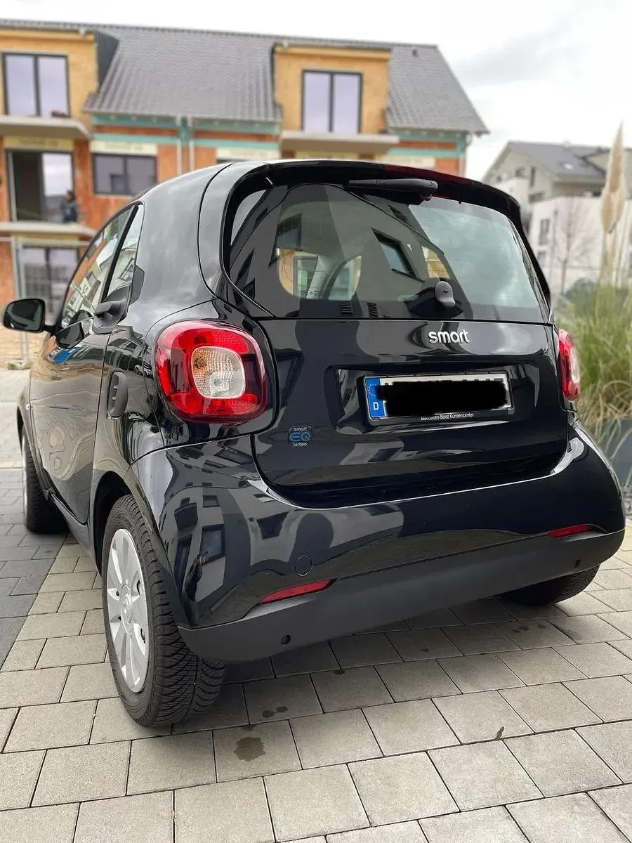Gebraucht Smart ForTwo Coupé 60 kW (82 PS) 2021 Schwarz Coupé