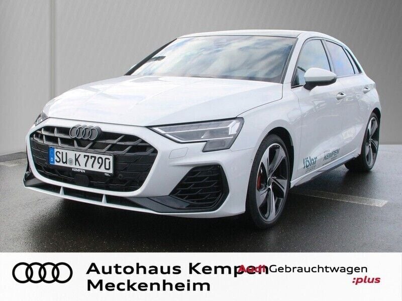 Weiß Gebraucht 2022 Audi S3 Performance Limousine | 55.880 € (Guter Preis) - Bild 1/4