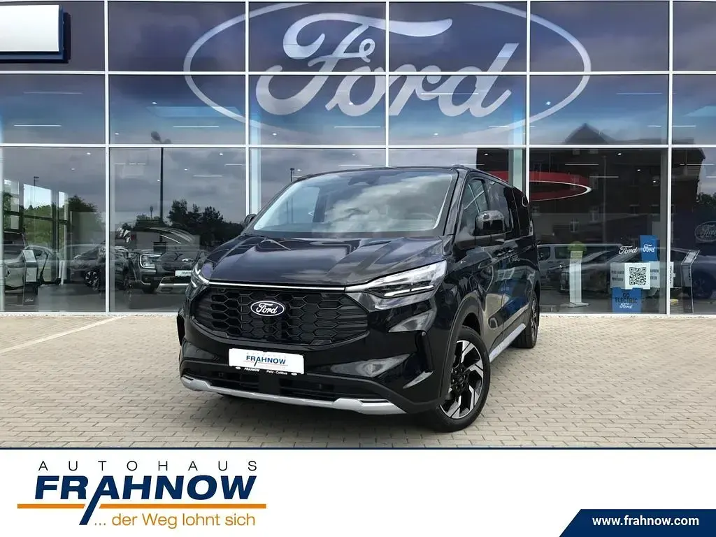 Gebraucht Ford Tourneo Active 170 PS (125 kW) 2026 Van / Kleinbus