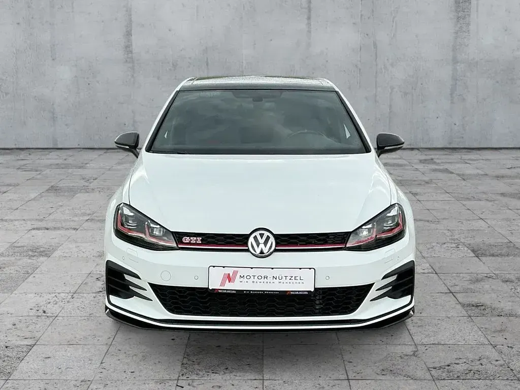 Gebraucht VW Golf VII GTI 290 PS (213 kW) 2019 Pure white Limousine
