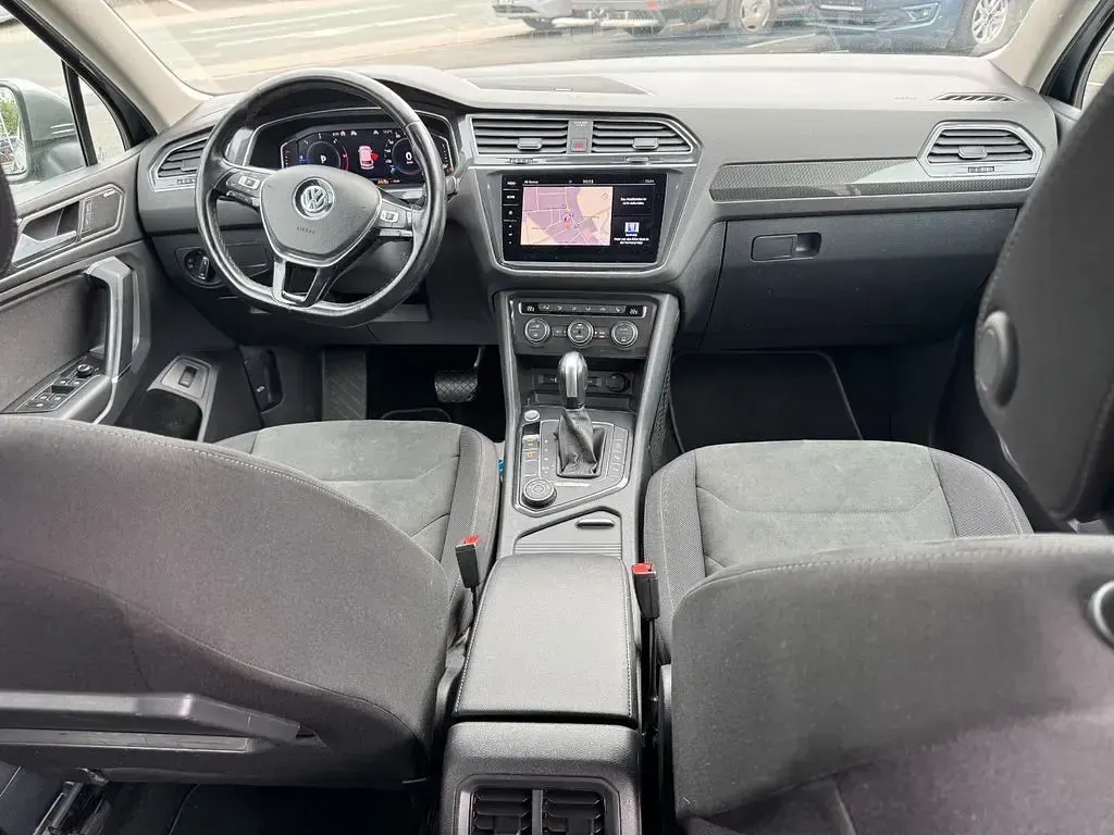 Gebraucht VW Tiguan Allspace Highline 239 PS (175 kW) 2020 Grau SUV
