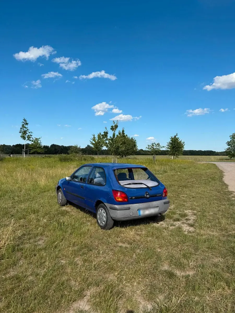 Gebraucht Mazda 121 58 PS (42 kW) 1997 Kleinwagen