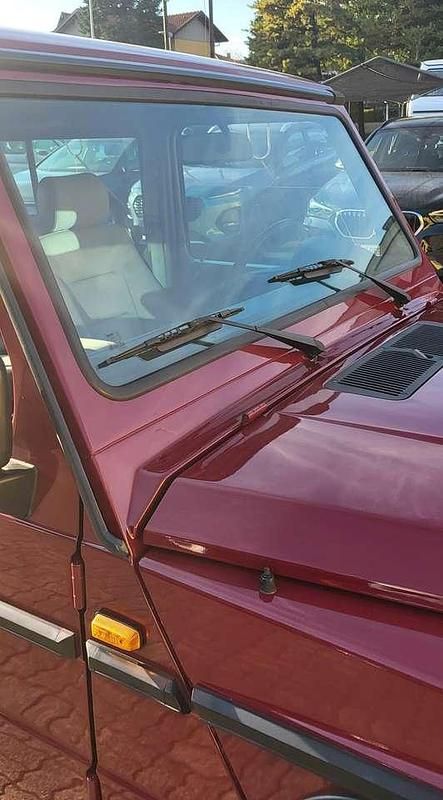 Gebraucht Mercedes G230 116 PS (85 kW) 1991 Barolorot SUV