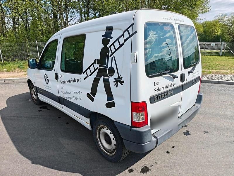 Gebraucht Citroën Berlingo 75 PS (55 kW) 2006 Weiß Van / Kleinbus