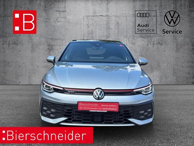 Gebraucht VW Golf VIII Pro 265 PS (194 kW) 2024 Oyster silver Limousine