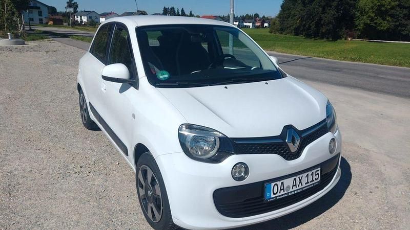 Weiß Gebraucht 2016 Renault Twingo Experience Kleinwagen | 5.750 € (Fairer Preis) - Bild 1/4