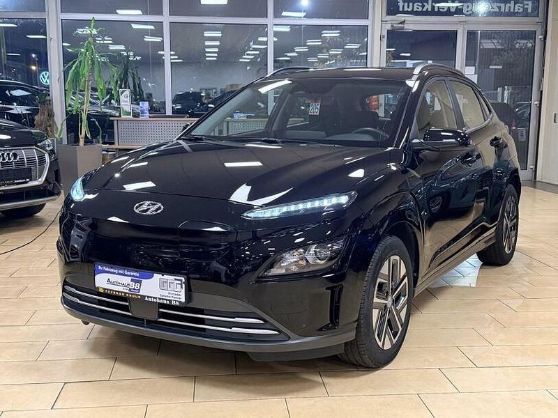 Schwarz Gebraucht 2021 Hyundai Kona Select SUV | 15.340 € (Guter Preis) - Bild 1/4