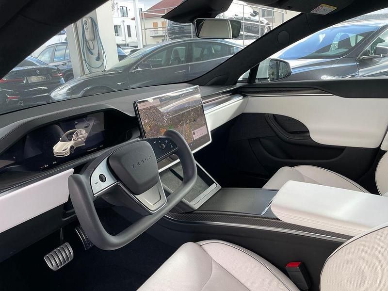 Pearl white multicoat (metallic) Gebraucht 2023 Tesla Model S Plaid Limousine | 93.500 € - Bild 1/4