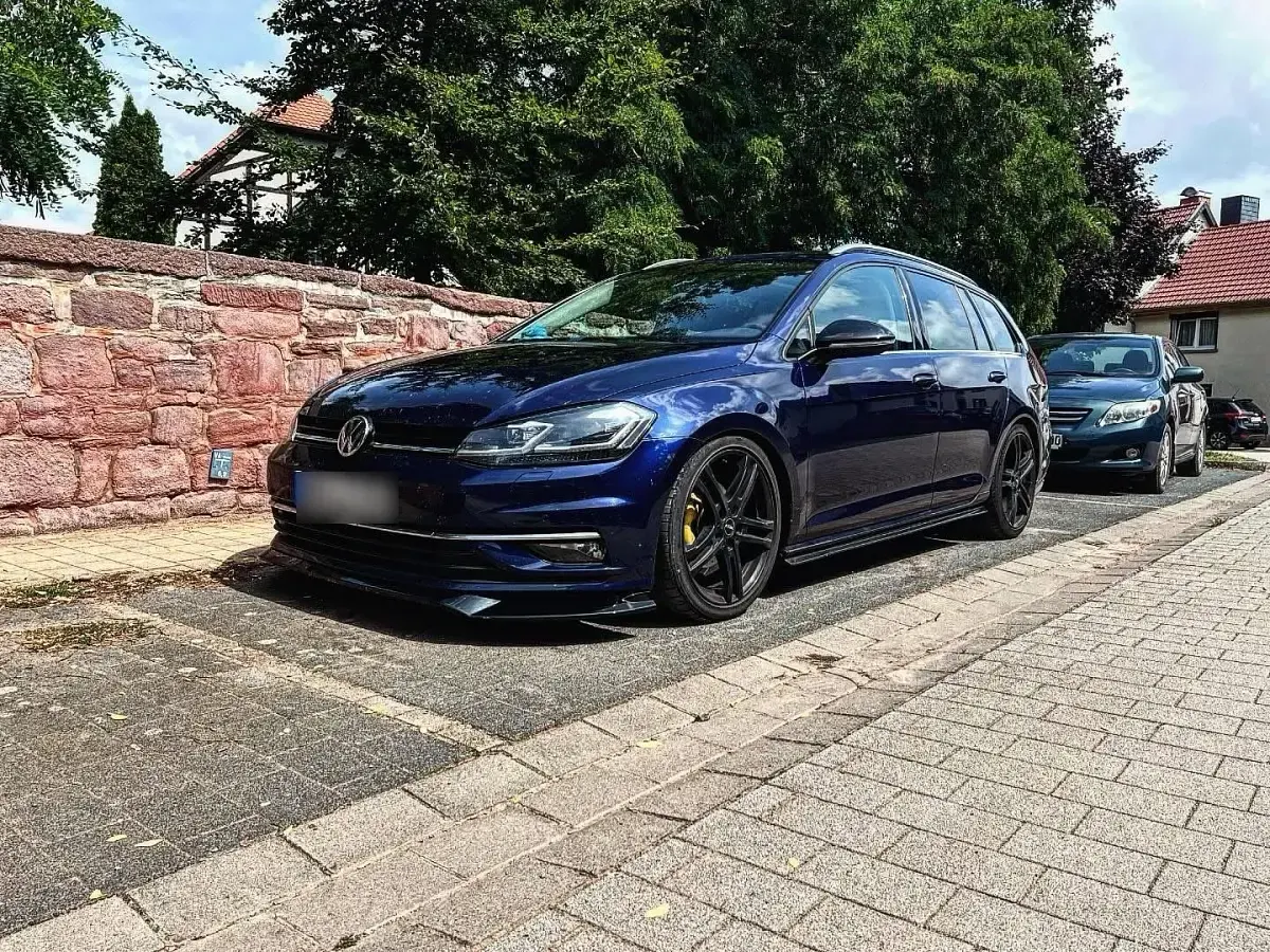 Gebraucht VW Golf VII Highline 150 PS (110 kW) 2017 Blau Kombi