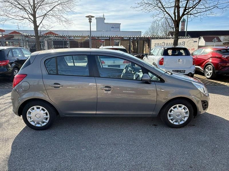 Gebraucht Opel Corsa Active 87 PS (63 kW) 2013 Braun Kleinwagen