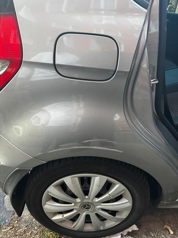 Grau Gebraucht 2007 Mercedes A200 Kleinwagen | 2.800 € (Fairer Preis) - Bild 1/4