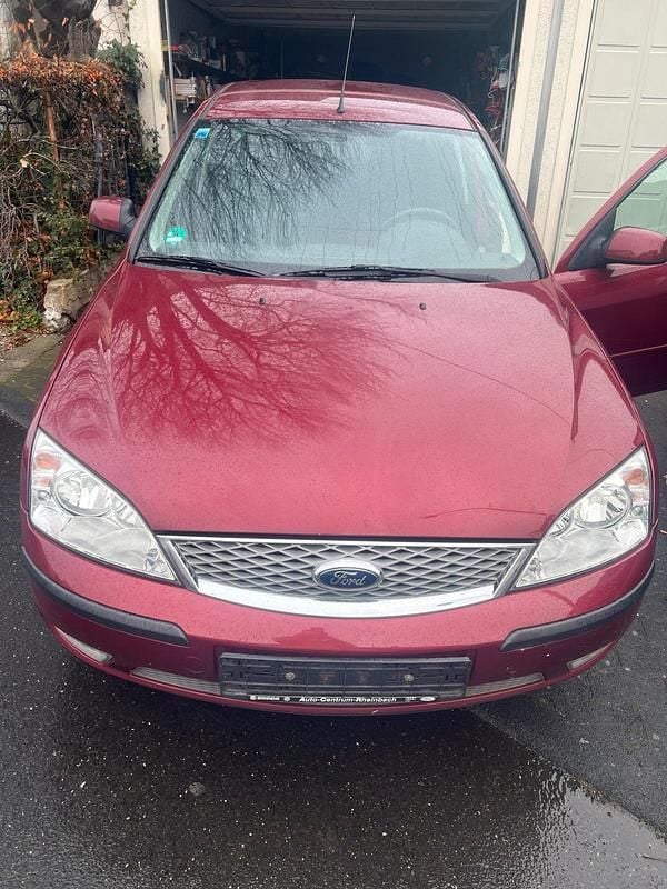 Rot Gebraucht 2006 Ford Mondeo Limousine | 1.100 € (Superpreis) - Bild 1/4