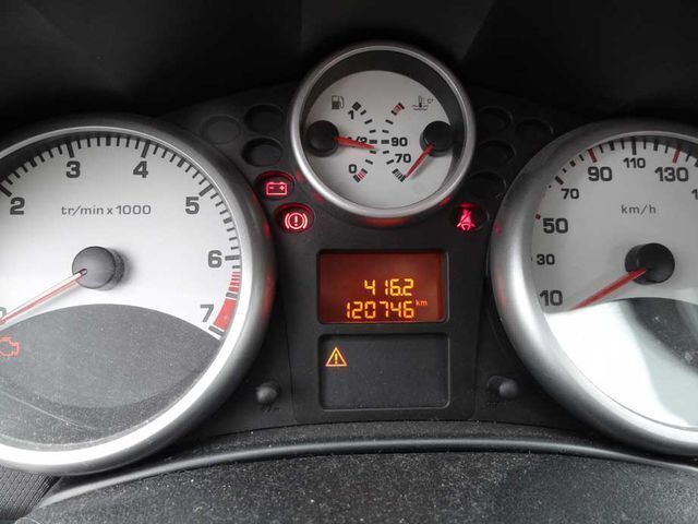 Gebraucht Peugeot 207 95 PS (69 kW) 2007 Grau metallic Kombi