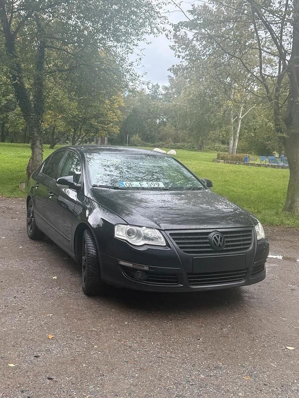 Gebraucht VW Passat 116 PS (85 kW) 2005 Schwarz Limousine