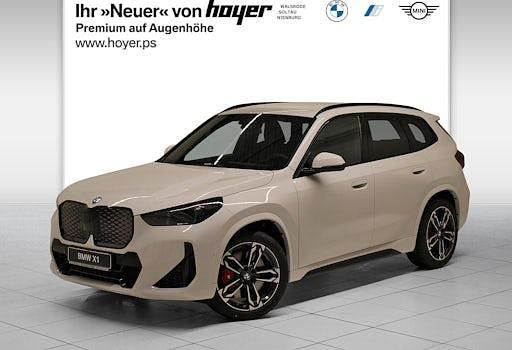 Neu BMW iX1 M Sport 150 kW (204 PS) 2025 Alpinweiss iii SUV