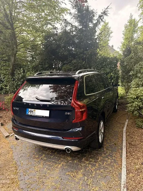 Gebraucht Volvo XC90 Momentum 224 PS (164 kW) 2016 Blau SUV