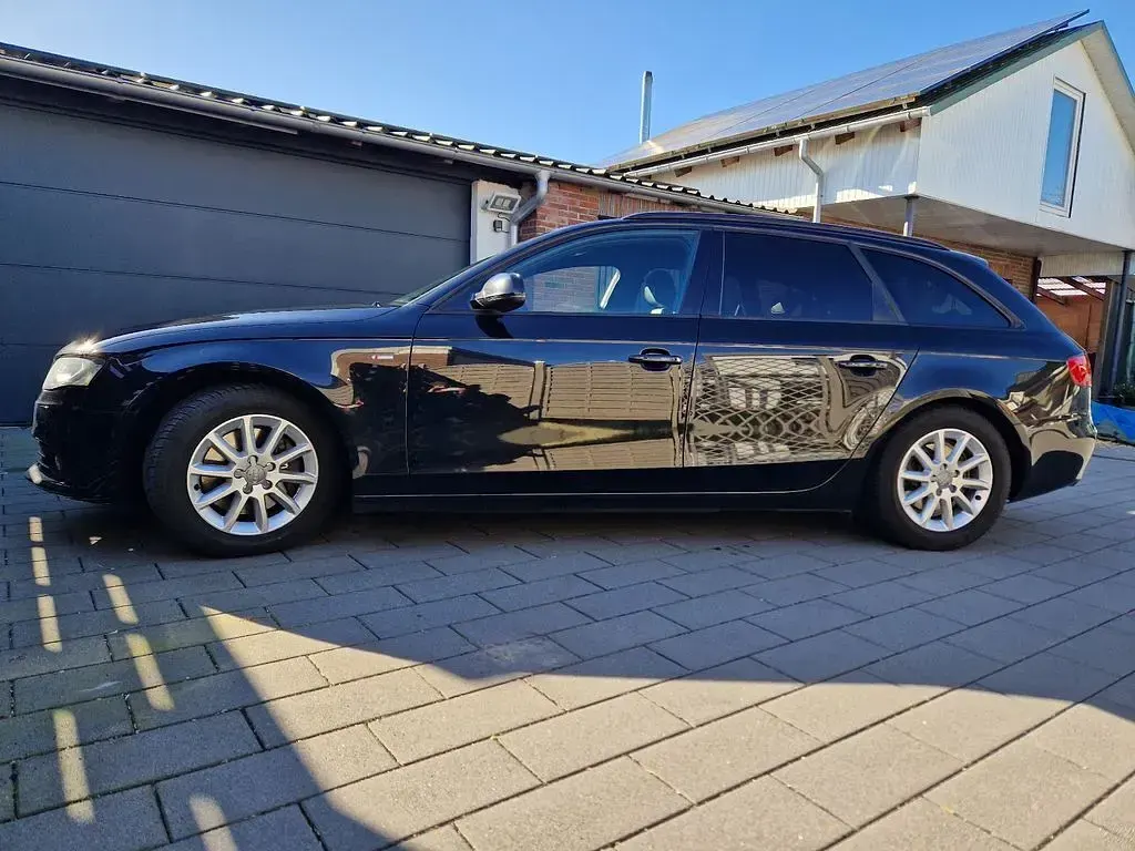 Gebraucht Audi A4 S-Line 211 PS (155 kW) 2011 Schwarz Kombi
