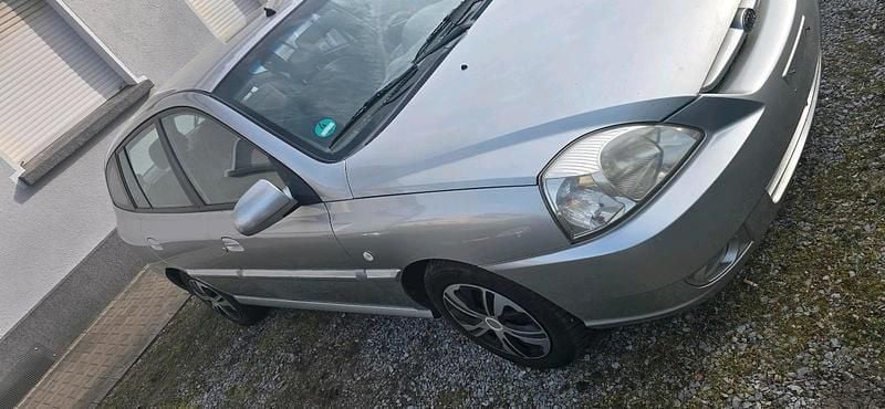 Gebraucht Kia Rio 101 PS (74 kW) 2005 Silber Kombi