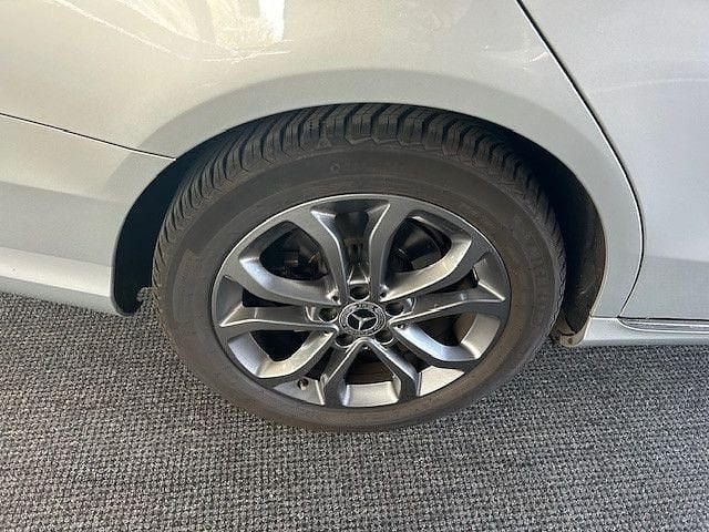 Gebraucht Mercedes C200 184 PS (135 kW) 2017 Silber Limousine