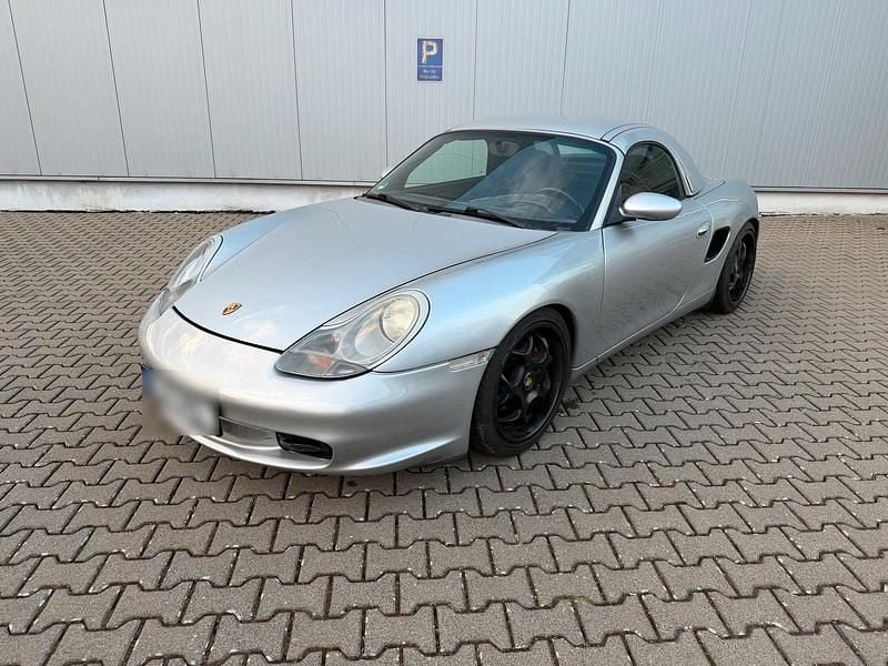 Gebraucht Porsche 986 Boxster 225 PS (165 kW) 1999 Silber Cabrio