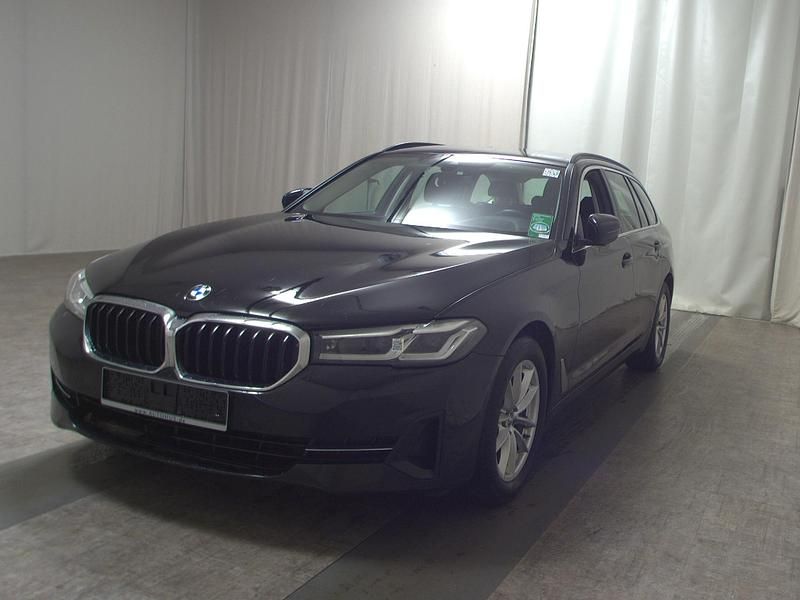 Gebraucht BMW 520 184 PS (135 kW) 2021 Schwarz Kombi