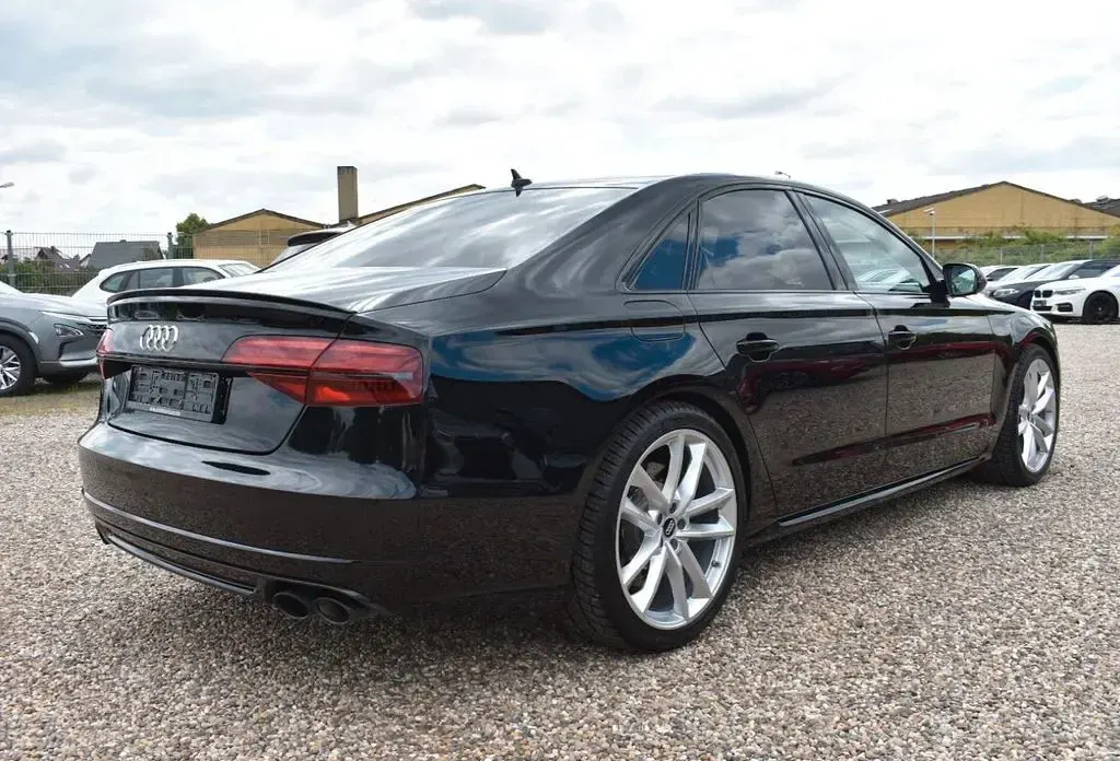 Gebraucht Audi S8 plus 605 PS (444 kW) 2017 Schwarz Limousine