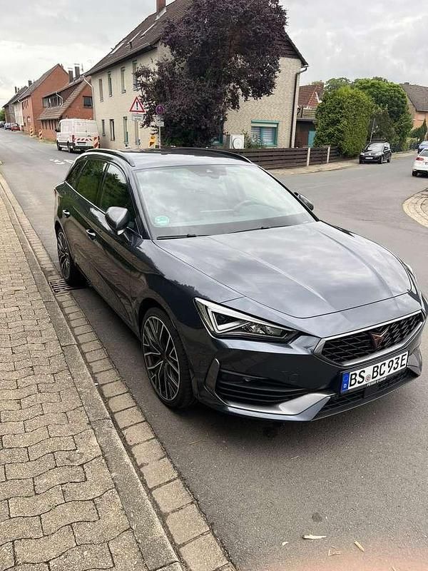 Gebraucht Cupra Leon VZ 204 PS (150 kW) 2021 Grau Kombi
