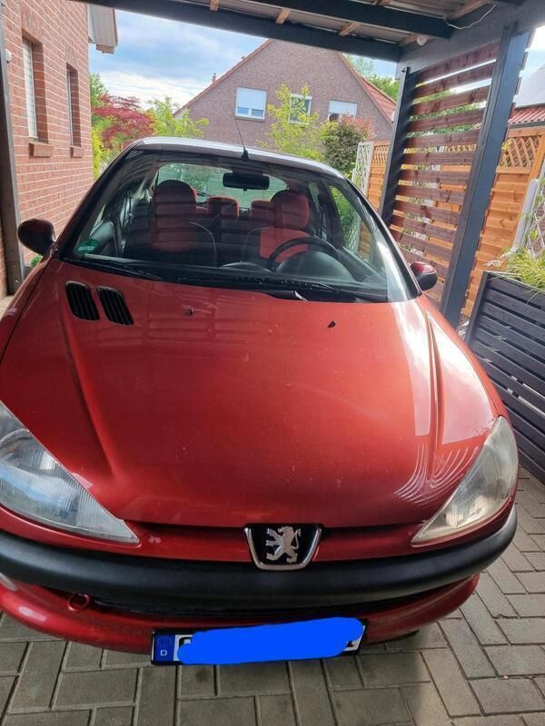 Rot Gebraucht 2001 Peugeot 206 Kleinwagen | 1.600 € (Etwas zu teuer) - Bild 1/4