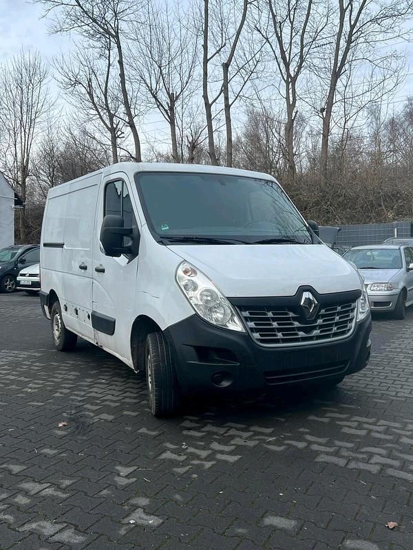 Second-hand Renault Master 110 CP (80 kW) 2019 Alb Van
