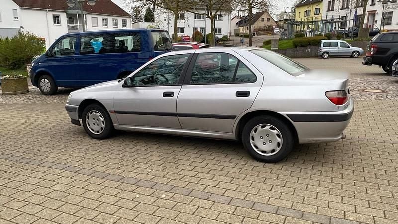 Gebraucht Peugeot 406 90 PS (66 kW) 1998 Silber Limousine