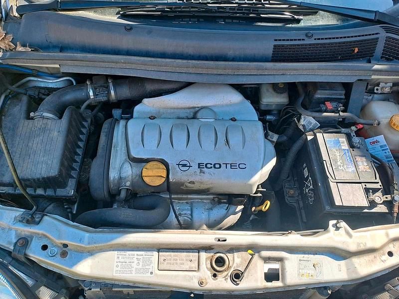 Gebraucht Opel Zafira 125 PS (91 kW) 2004 Grau Van / Kleinbus