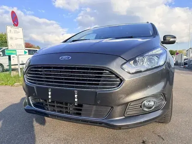 Occasion Ford S-MAX Titanium 165 ch (121 kW) 2019 Gris Monospace
