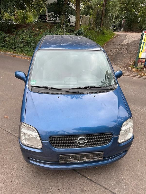 Blau Gebraucht 2003 Opel Agila Kleinwagen | 950 € (Fairer Preis) - Bild 1/4