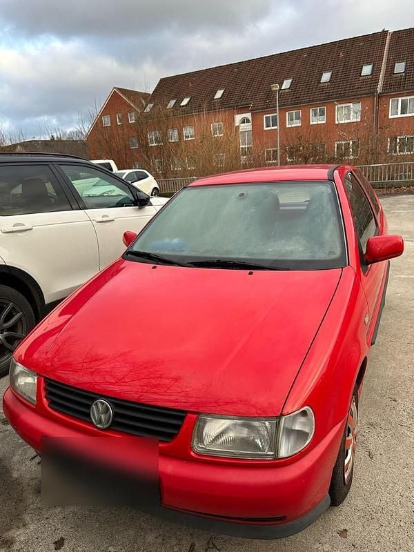 Gebraucht VW Polo 60 PS (44 kW) 1999 Rot Kleinwagen