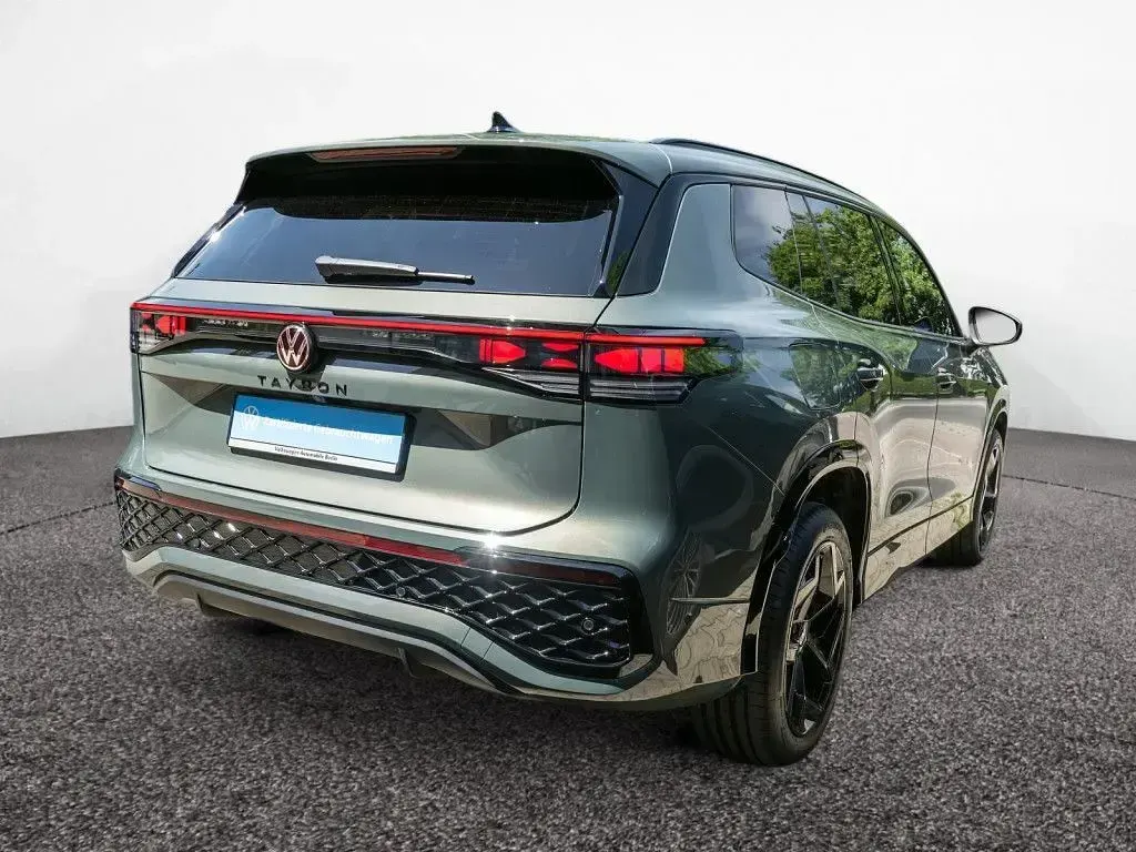 Gebraucht VW Tayron R-line 204 PS (150 kW) 2025 Grau SUV