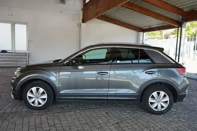 Gebraucht VW T-Roc Sport 150 PS (110 kW) 2018 Grau SUV