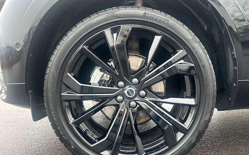 Gebraucht Volvo XC60 Ultra 250 PS (183 kW) 2025 Onyx schwarz SUV